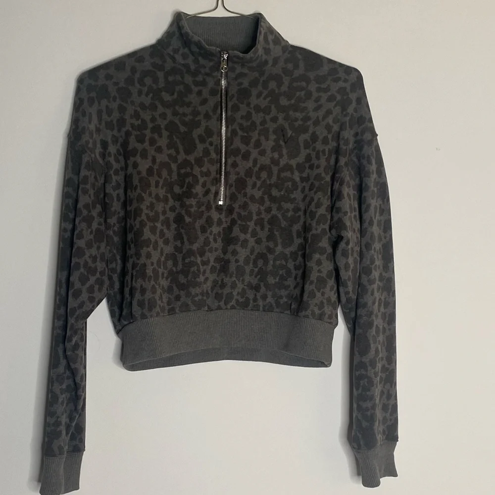 Victoria Secret Coat / Size: MEDIUM / Animal Print / Gently used. - Picture 1 of 5